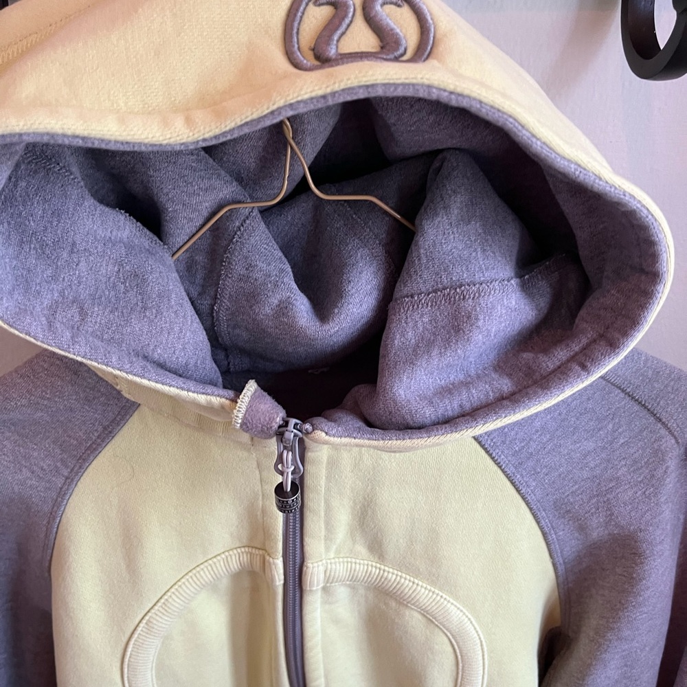 LuluLemon hoodie sweatshirt thick cotton lime green and gray size 8